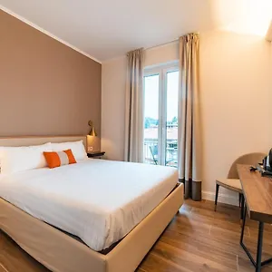 https://hotel-del-conte.it-lombardy.com