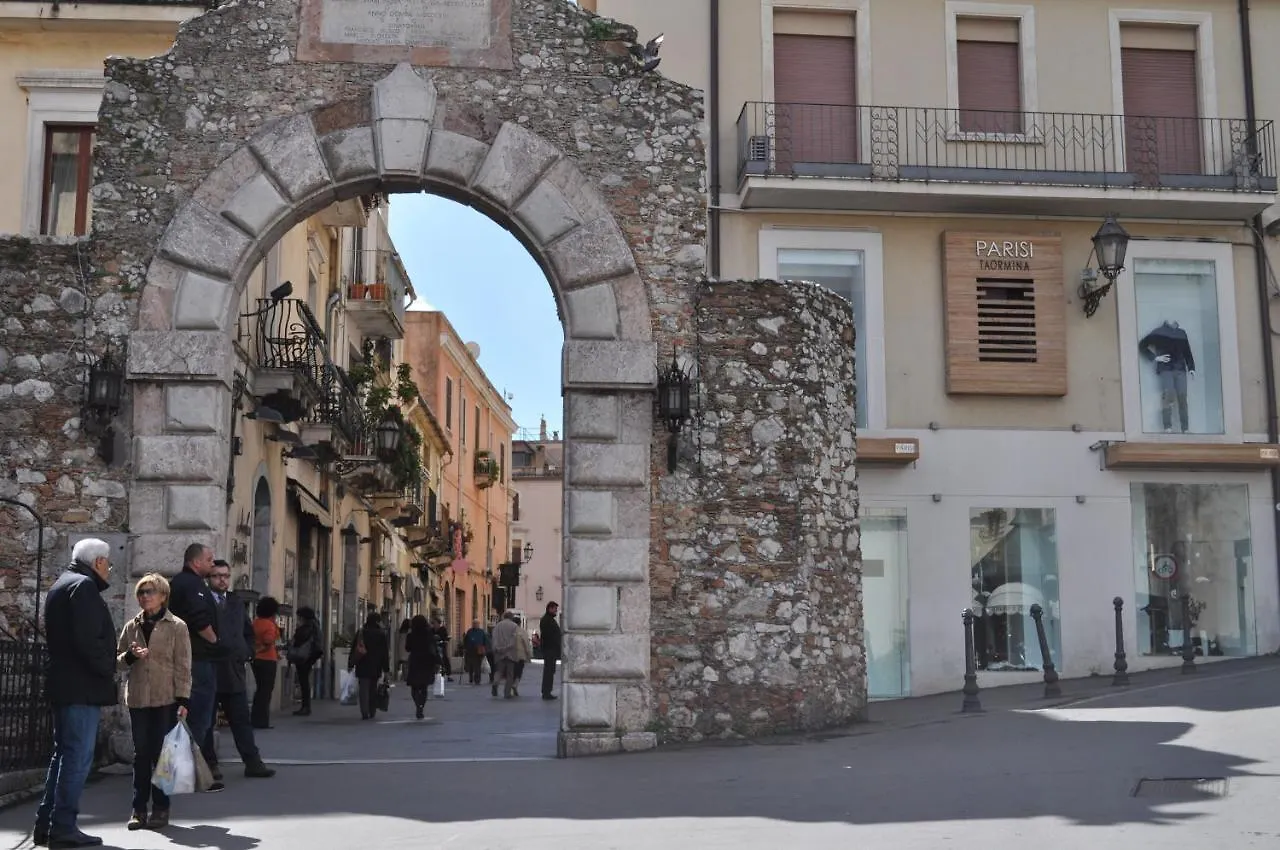 B&B Porta del Re Taormina 0*,